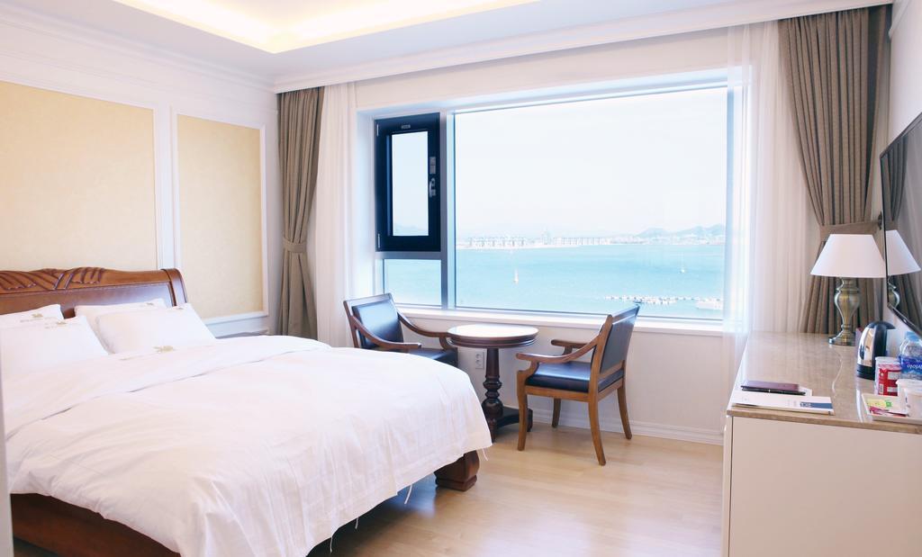 Fontana Beach Hotel Mokpo Exterior photo